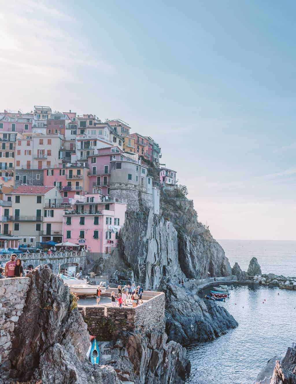 What to Do on a Day Trip to Cinque Terre from Florence #whatshotblog