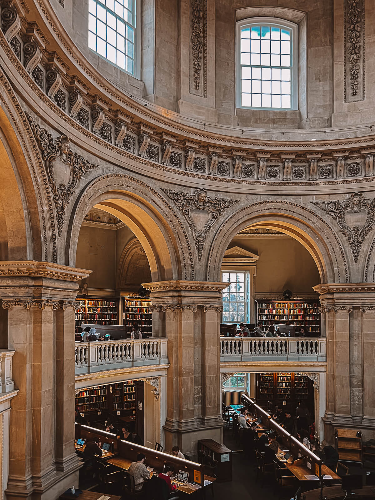 Things to do in Oxford for Book Lovers - Bodleian Libraries Tour