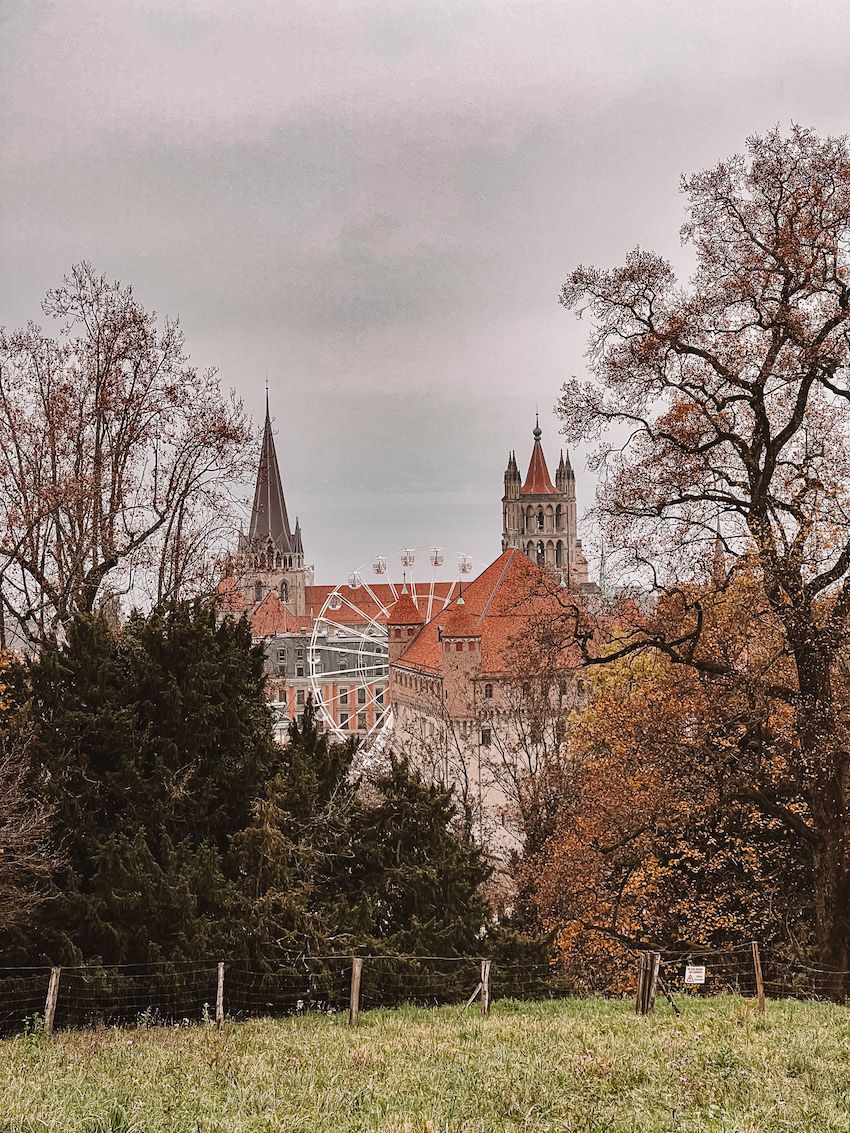 Panoramic stroll in Lausanne in winter