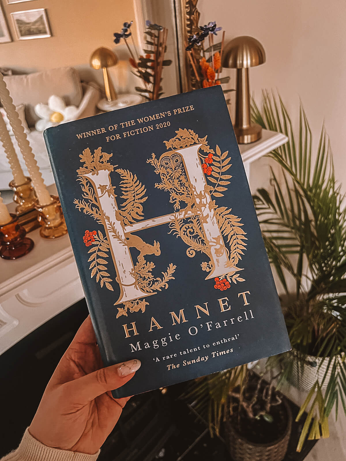 Hamnet Book Club Discussion Questions