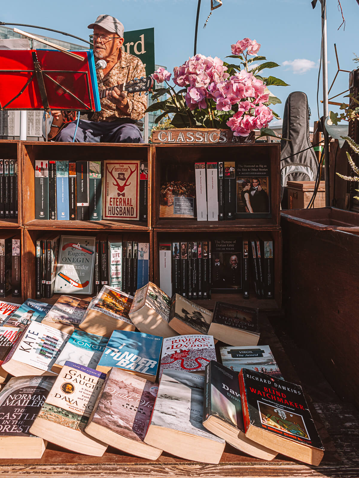 Live Music at Word on the Water, the Floating Bookshop in London