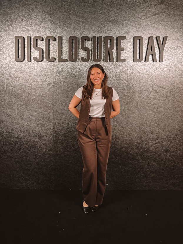 Laura from whatshotblog at Disclosure Day Multimedia Preview Screening